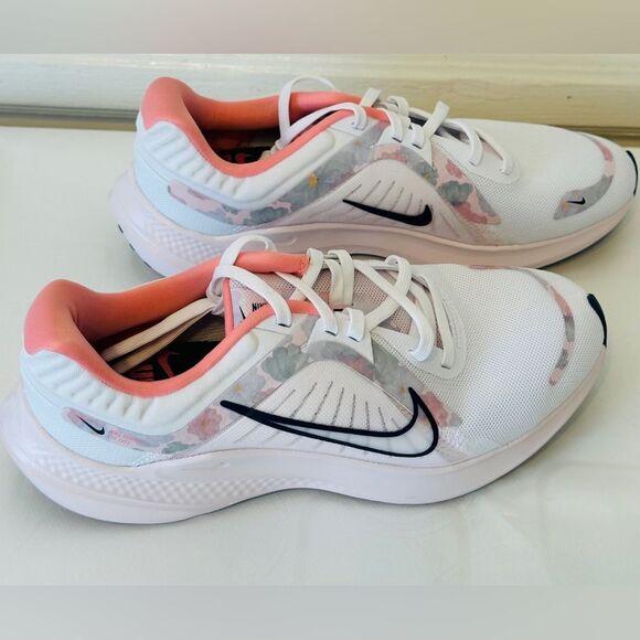 Nike Quest 5 Premium Women's Road Running sneakers size 7,5 new - Picture 6 of 13